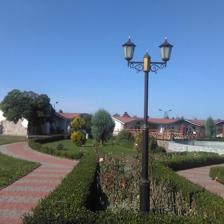 Motel Грк Золота Підкова Chupyra Esterno foto