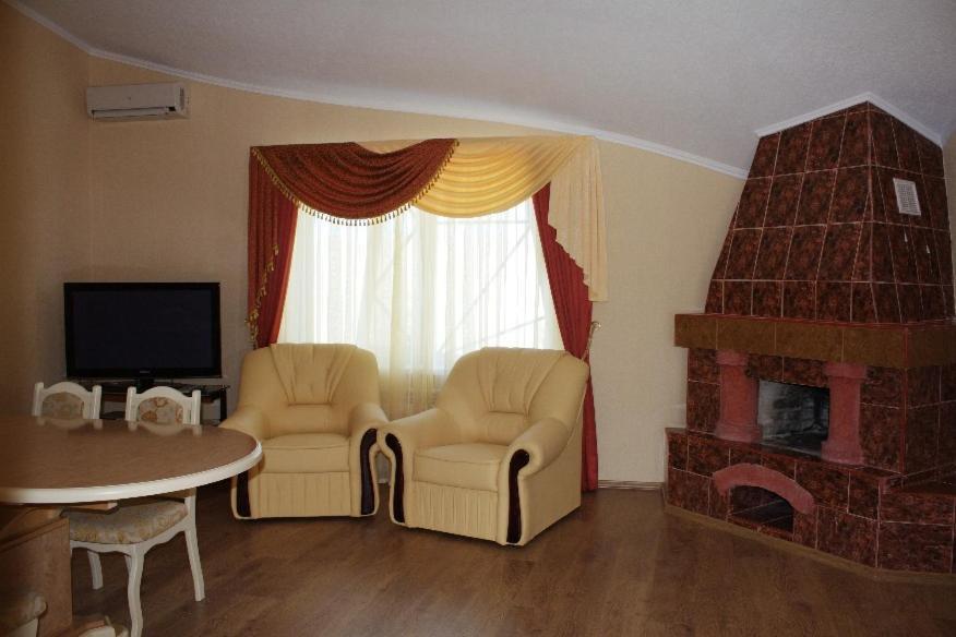 Motel Грк Золота Підкова Chupyra Esterno foto
