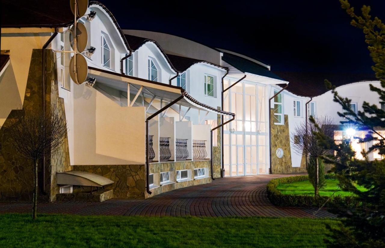 Motel Грк Золота Підкова Chupyra Esterno foto