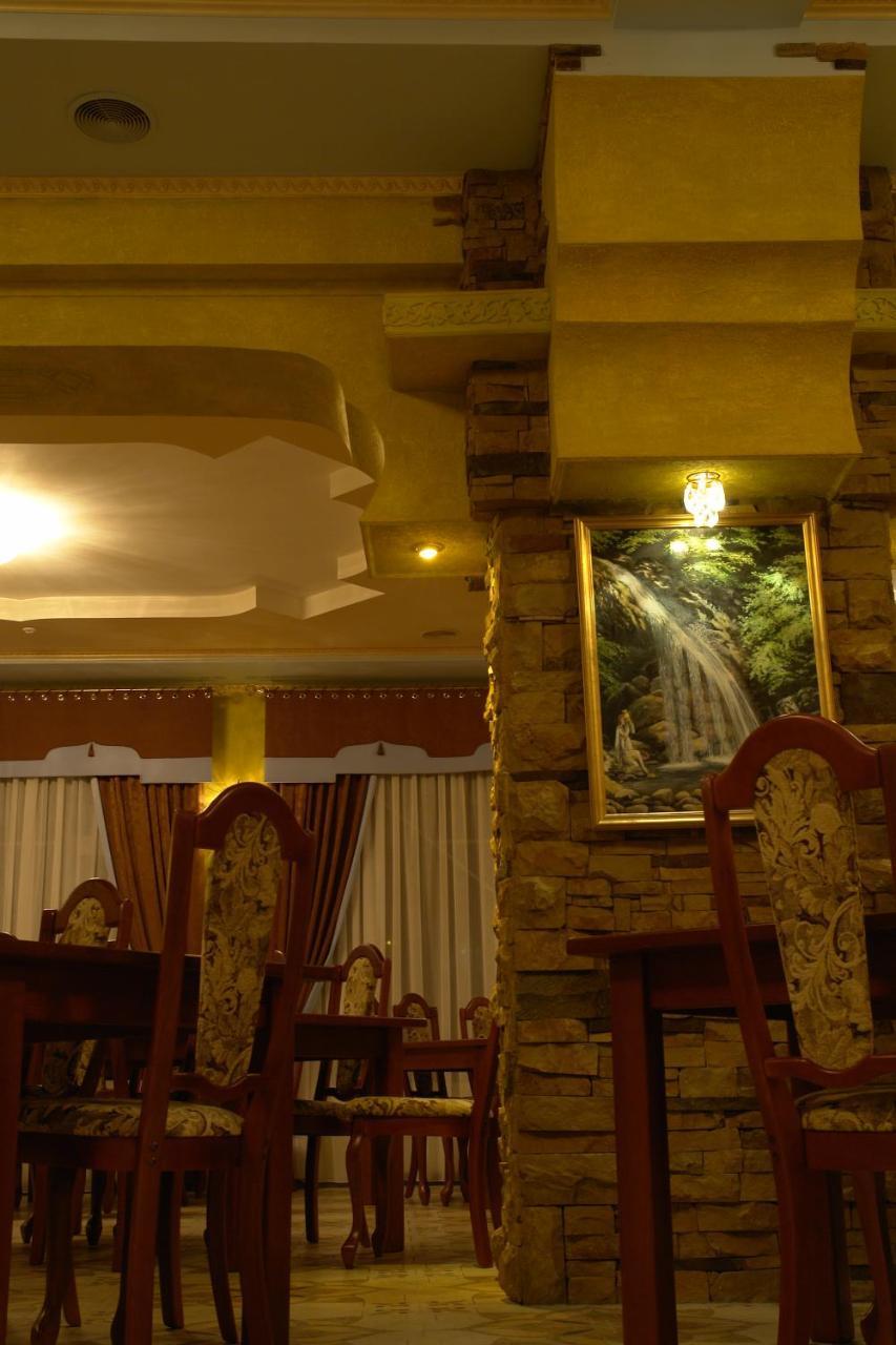 Motel Грк Золота Підкова Chupyra Esterno foto