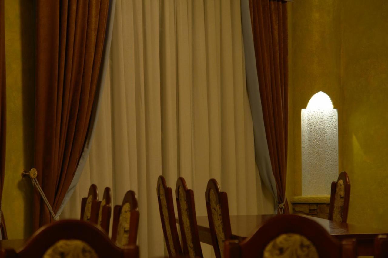 Motel Грк Золота Підкова Chupyra Esterno foto